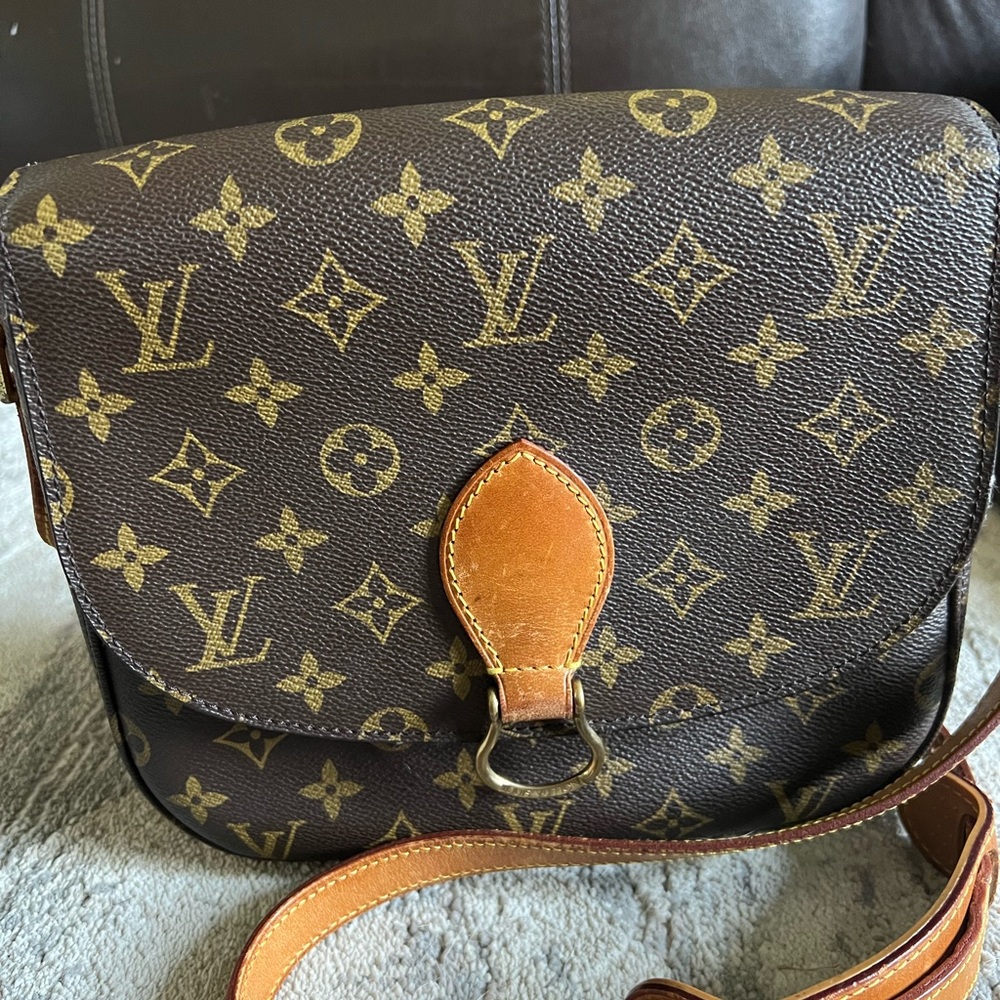 Vintage Louis Vuitton Saint Cloud GM Monogram Shoulder Bag (LARGE GM)